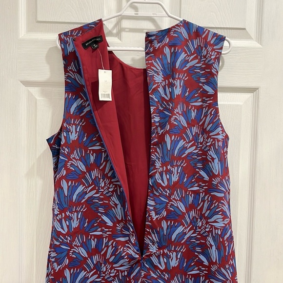 Banana Republic Ruffle Sleeveless Pattern Dress - Picture 7 of 14